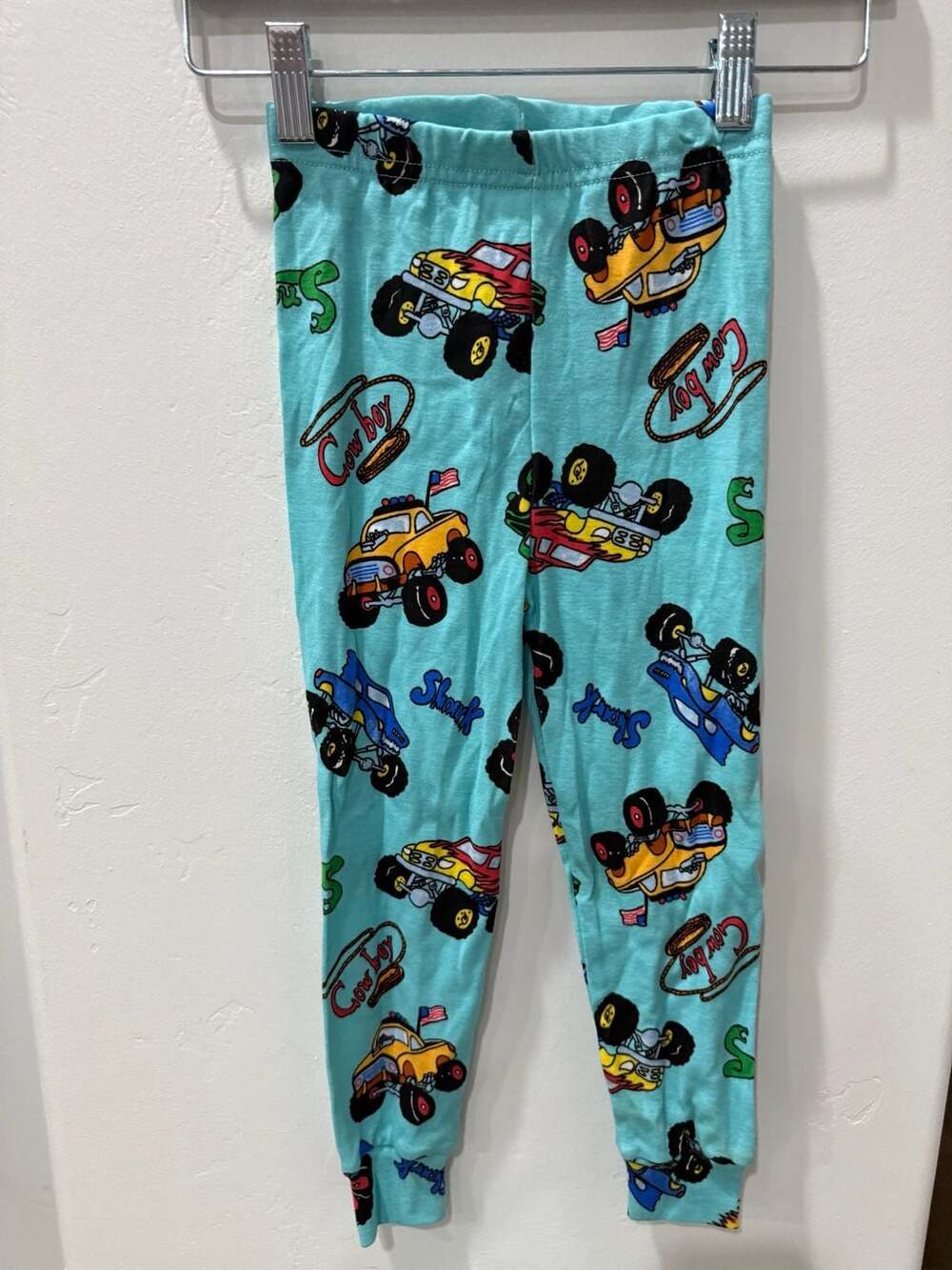 Bullfrogs and Butterflys Monster Truck Print Pajama Set Size 4 100% Cotton